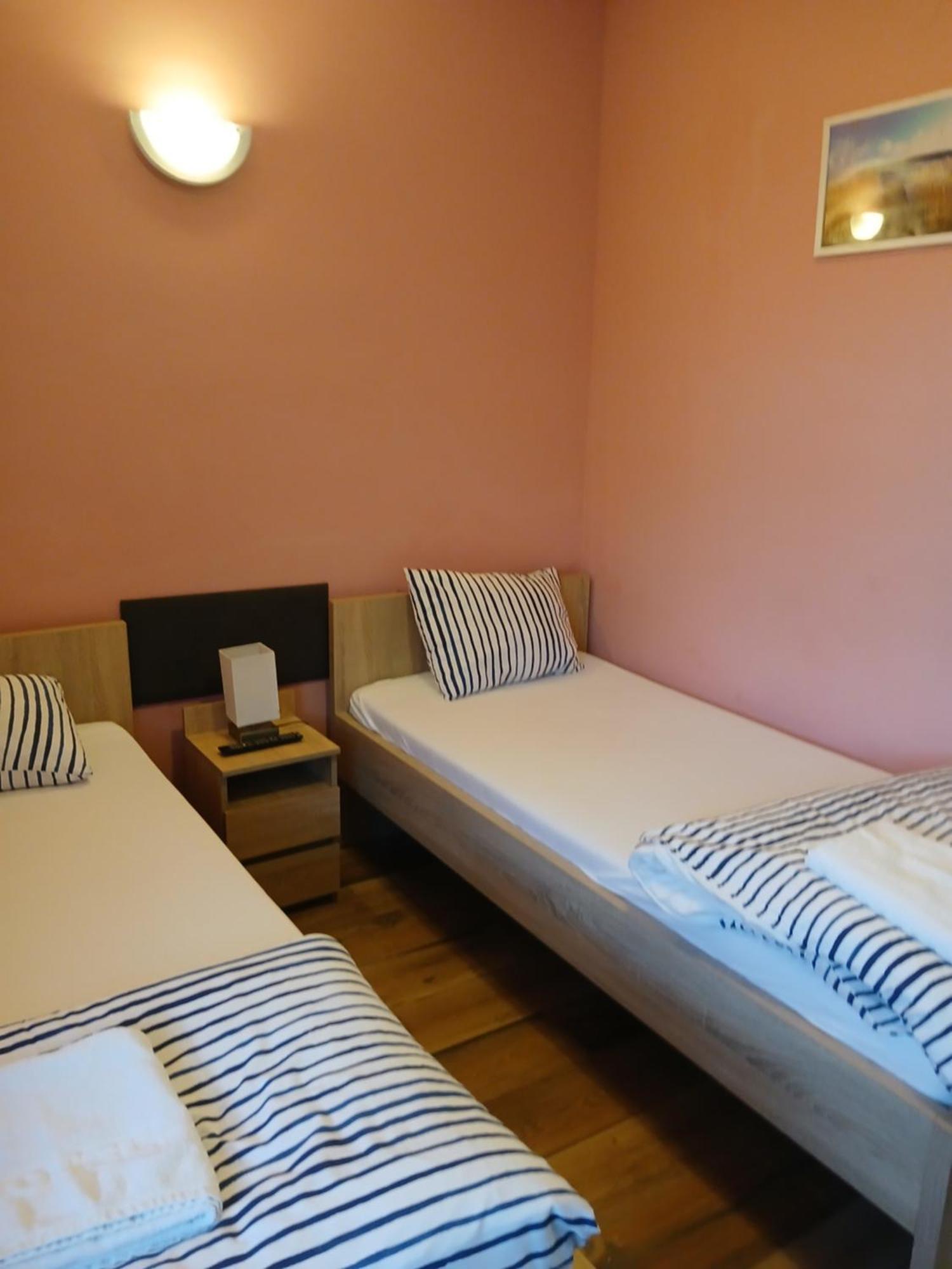 Dom Brama Mazur Bed and Breakfast Ostróda Exteriör bild